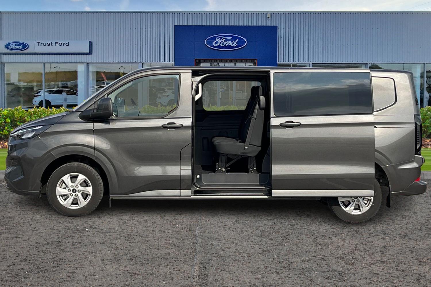 Ford TRANSIT CUSTOM Photo 4