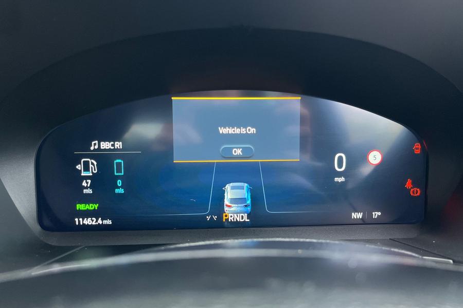 Ford KUGA Photo autoimg-588018b02b9b751ff034e2c51040a2eb8f48e386.jpg