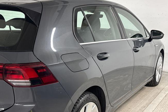 VOLKSWAGEN Golf Photo 28