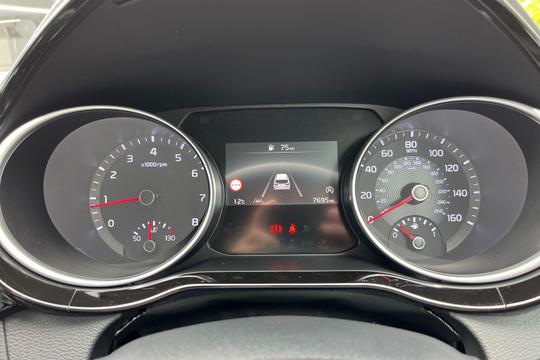 Kia Ceed Photo autoimg-588132609ca99ec9cffee92cb4d5e2e2e93f3b2e.jpg