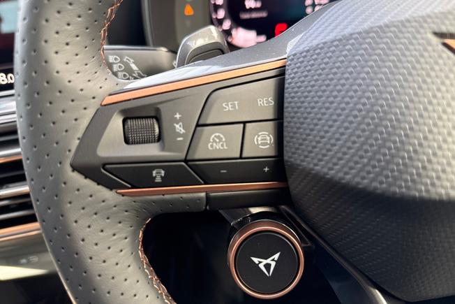 CUPRA Formentor Photo 16
