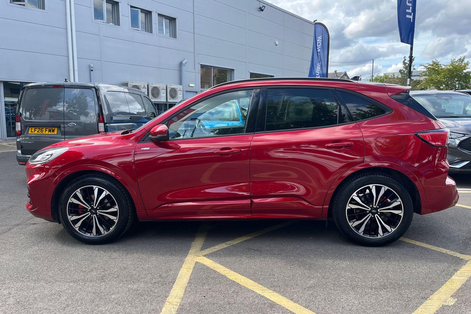 Ford KUGA Photo 31