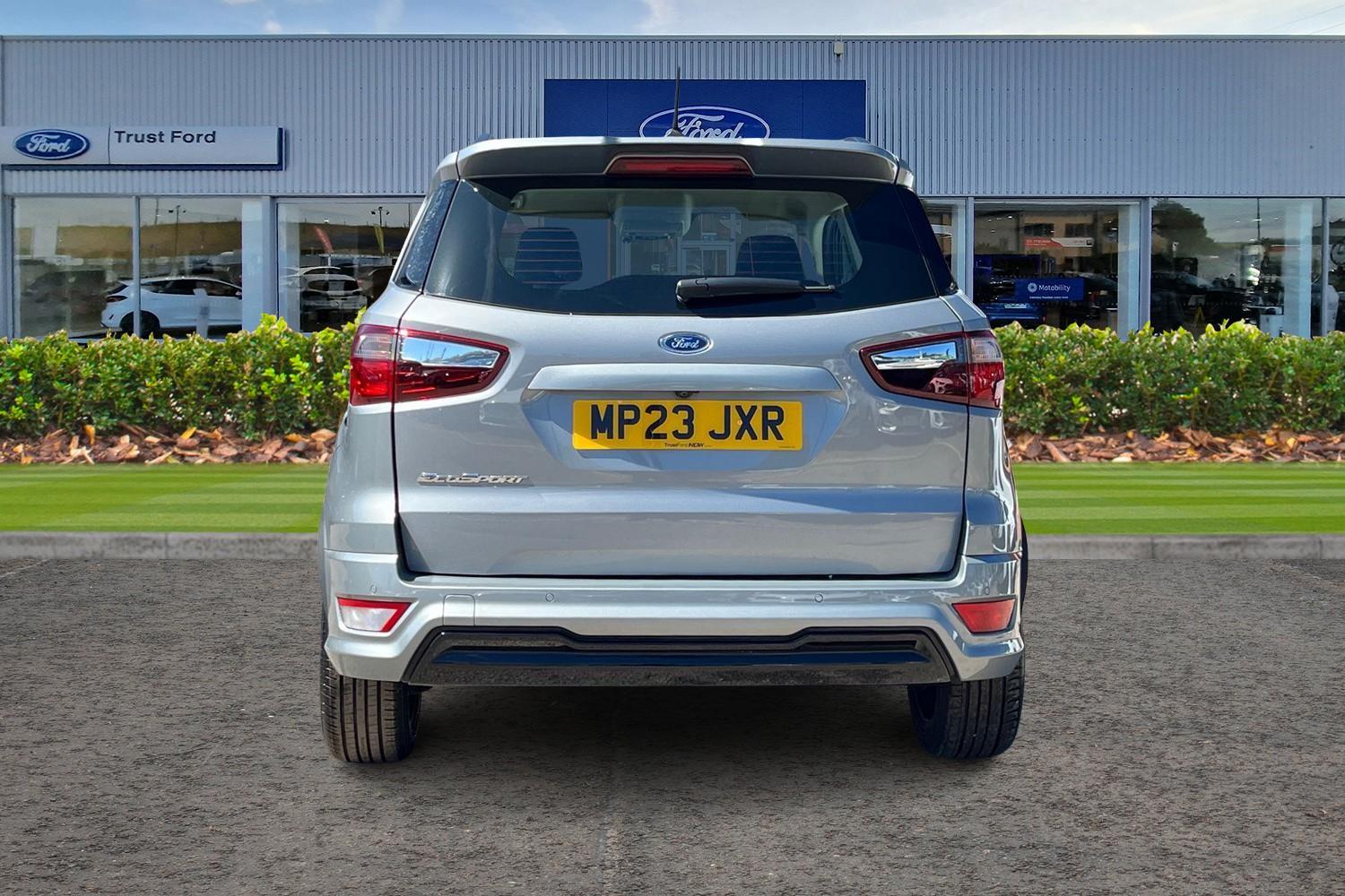 Ford EcoSport Photo 6