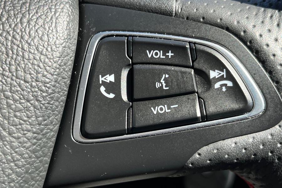 Ford EcoSport Photo autoimg-589812f8ab2b10e1576f80ba9e5bb3e366d1cb98.jpg