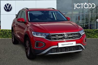 2023 VOLKSWAGEN T-Roc 1.5 TSI Life 5dr DSG at JCT600