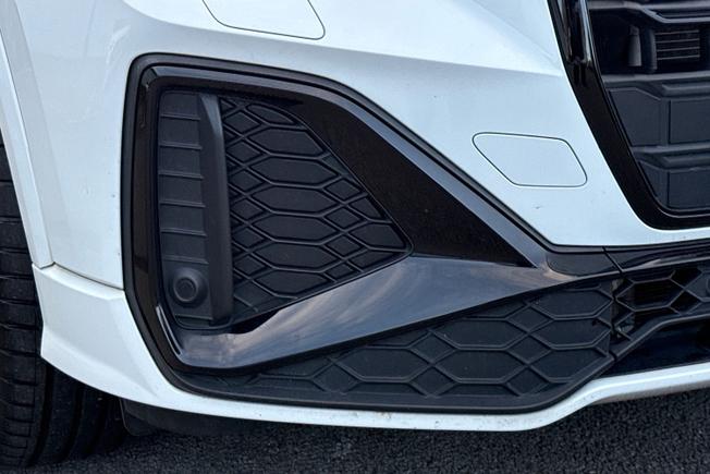 Audi Q2 Photo 22