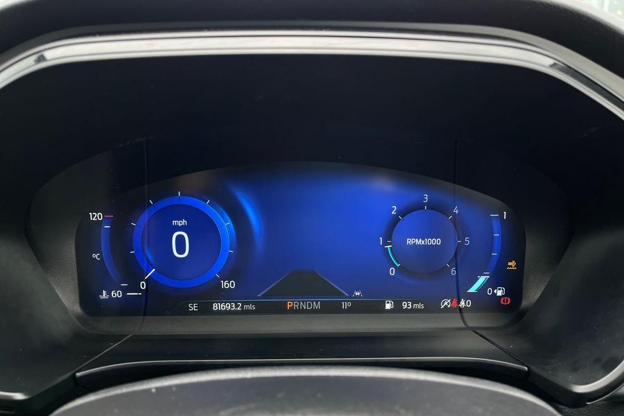Ford Kuga Photo autoimg-589be4f976ca96b449bd856ce82cc67ac3c9e606.jpg