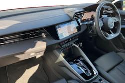 AUDI   A3 Sportback Photo 2