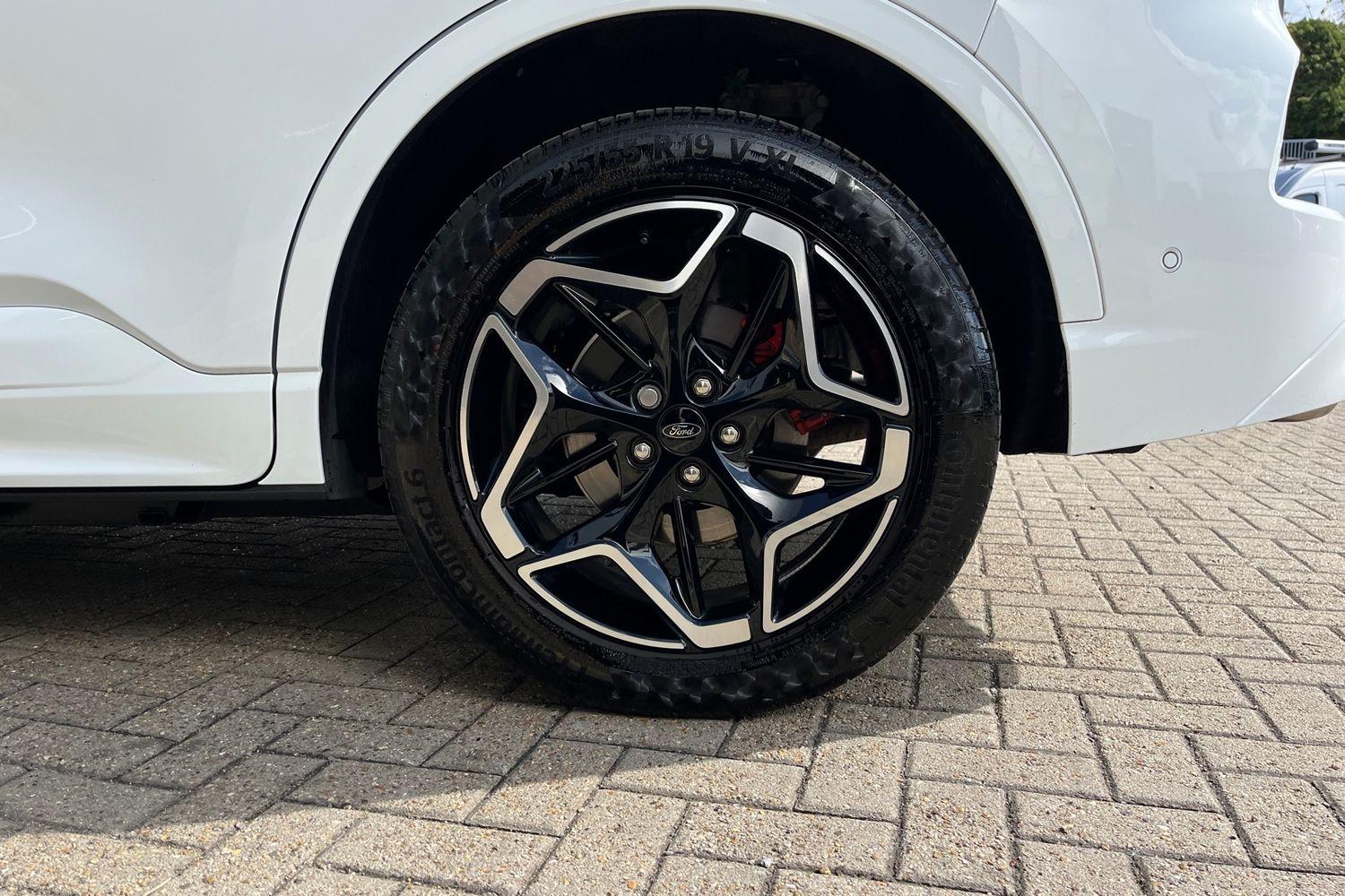 Ford Kuga Photo 7