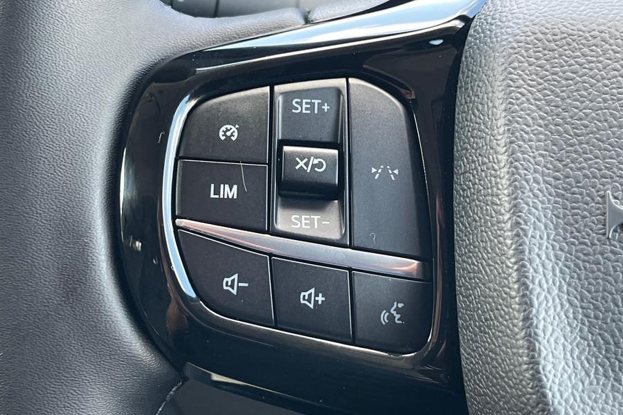 Ford TRANSIT CUSTOM Photo autoimg-58a3f1d2c05ce187038dd70b46e593af706faed7.jpg