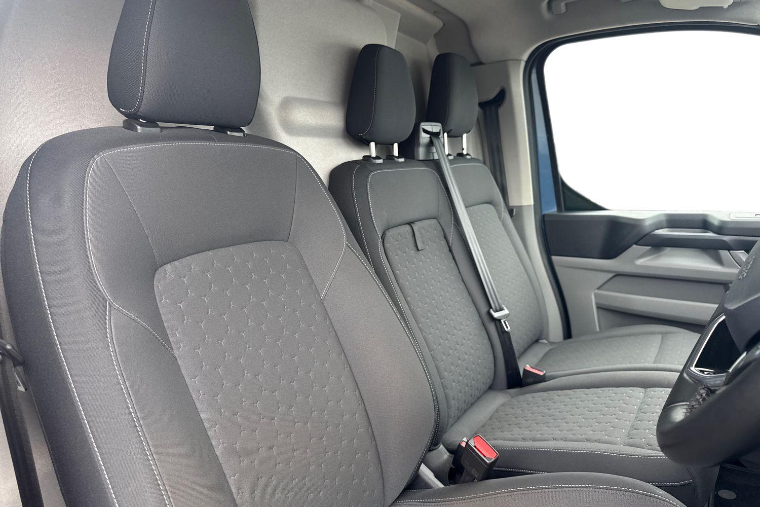 Ford TRANSIT CUSTOM Photo 10