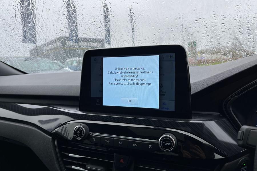 Ford Kuga Photo autoimg-58aebd5c941480694905c440e6c29125ecda4bfe.jpg
