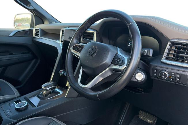 VOLKSWAGEN Amarok Photo 10