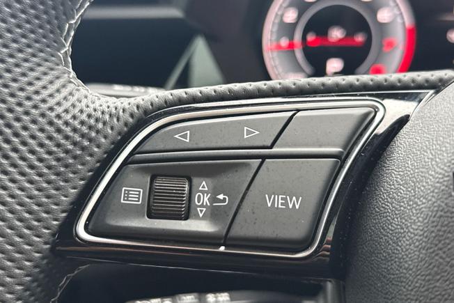 AUDI A3 Photo 16