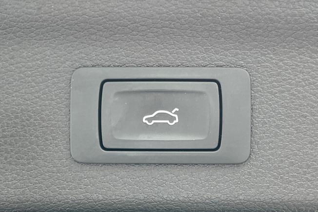 AUDI Q3 Photo 39