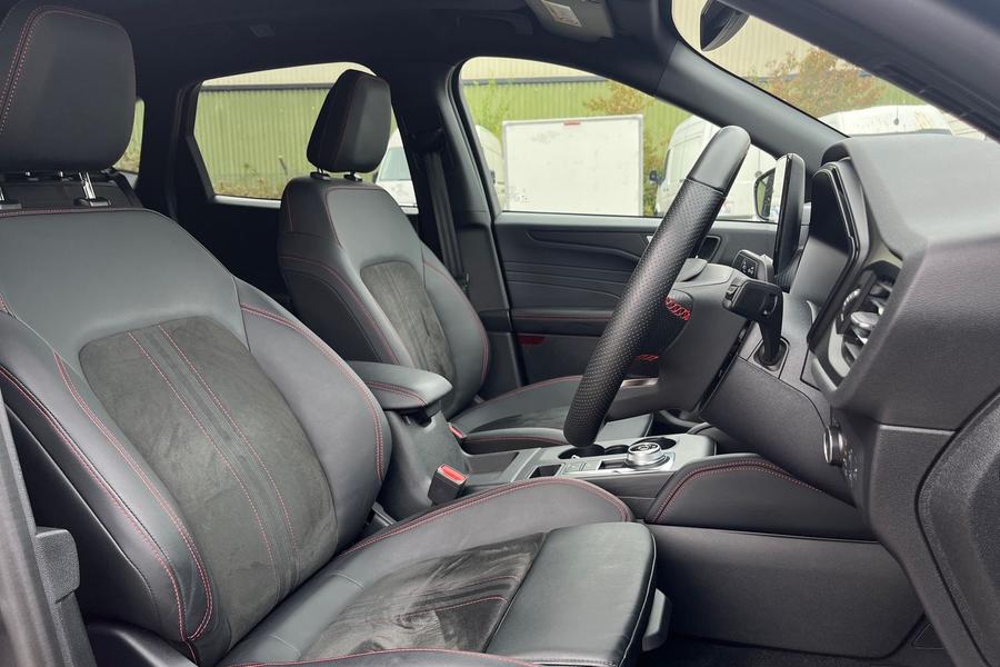 Ford KUGA Photo autoimg-58b7f4579d02ef466dfd95c90c00073da43dc978.jpg