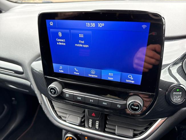 FORD Fiesta Photo 32