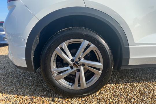 Volkswagen T-roc Photo autoimg-58bab8415040a5899f3d628055beabaa9327f87c.jpg
