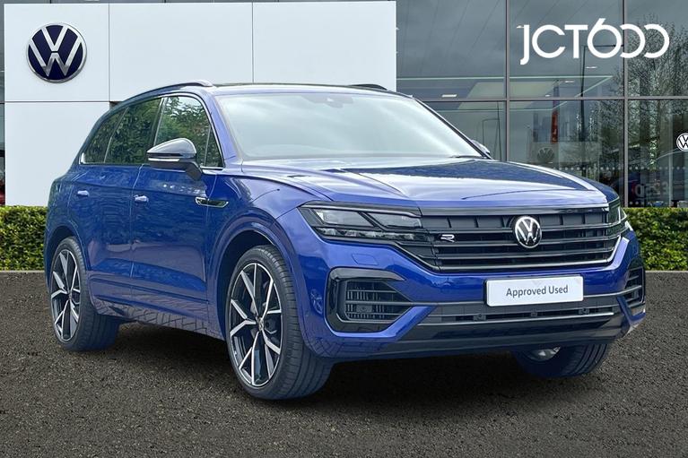 Used 2023 Volkswagen Touareg R 3.0 TSI eHybrid 462PS 4MOTION 8-speed Auto Tiptronic Blue at JCT600