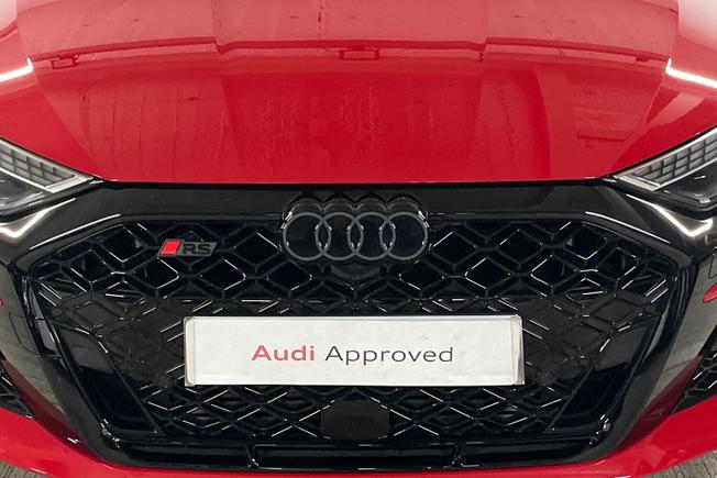 AUDI RS3 Photo 39