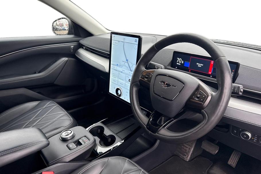Used Ford MUSTANG MACH-E YM71GXH 9