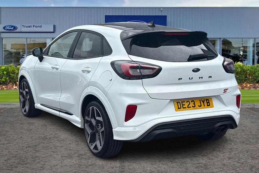 Ford PUMA Photo autoimg-58c6ccfae617202f0d6f94a5aff3e0a73cc26724.jpg