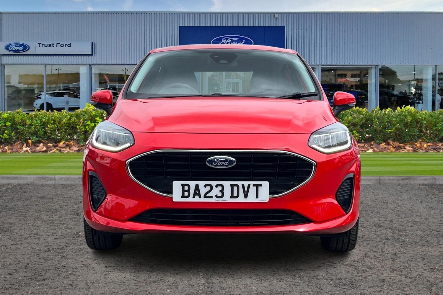 Ford Fiesta Photo 5
