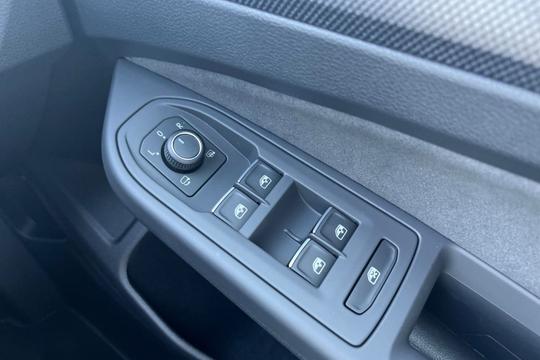 Volkswagen Golf Photo autoimg-58d11b2f4fe3d166b3a90dbf3b3af6aa59a617a6.jpg