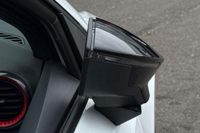 SEAT Ibiza Photo 46