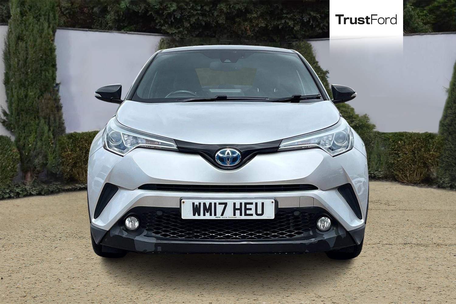 Toyota C-HR Photo 5