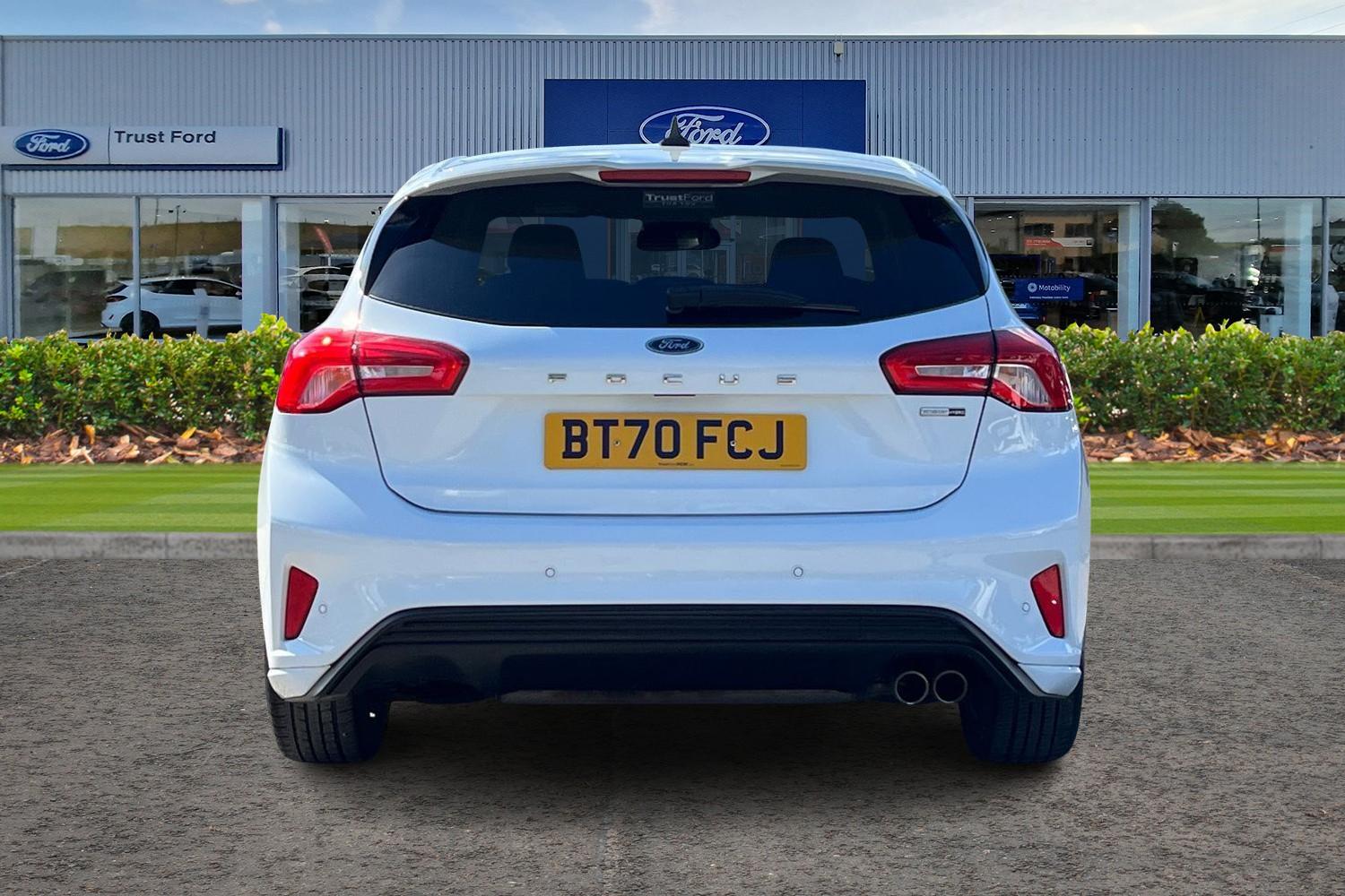 Ford FOCUS Photo 6