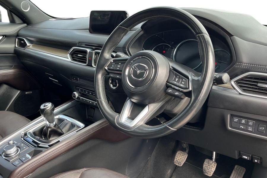 Mazda CX-5 Photo autoimg-58d69f3d5681d58b0f7955ffcd29940102e68b44.jpg
