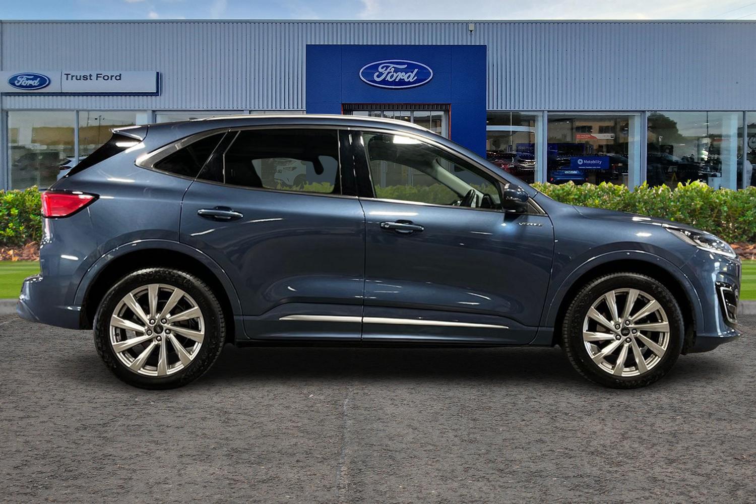 Ford KUGA Photo 2