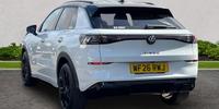 Volkswagen T-Roc Photo 2
