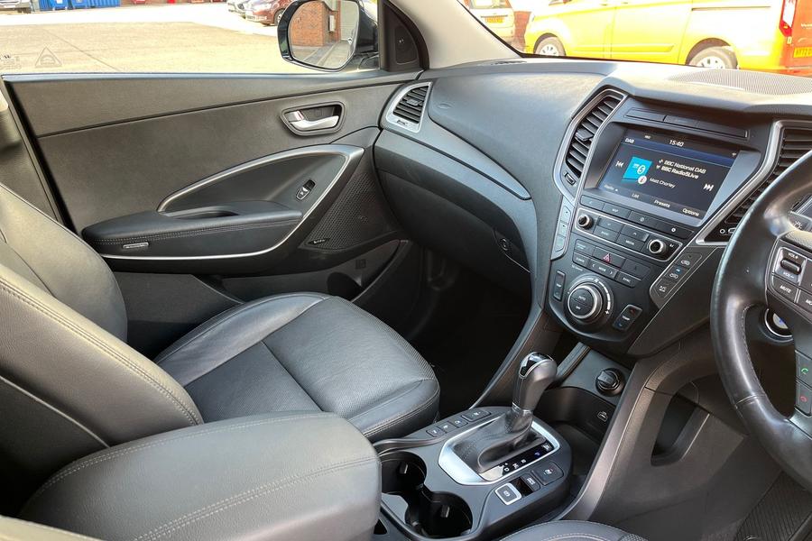 Hyundai Santa Fe Photo autoimg-58d968eacd9f9aacf66c683e89229ce8b96cbb6e.jpg