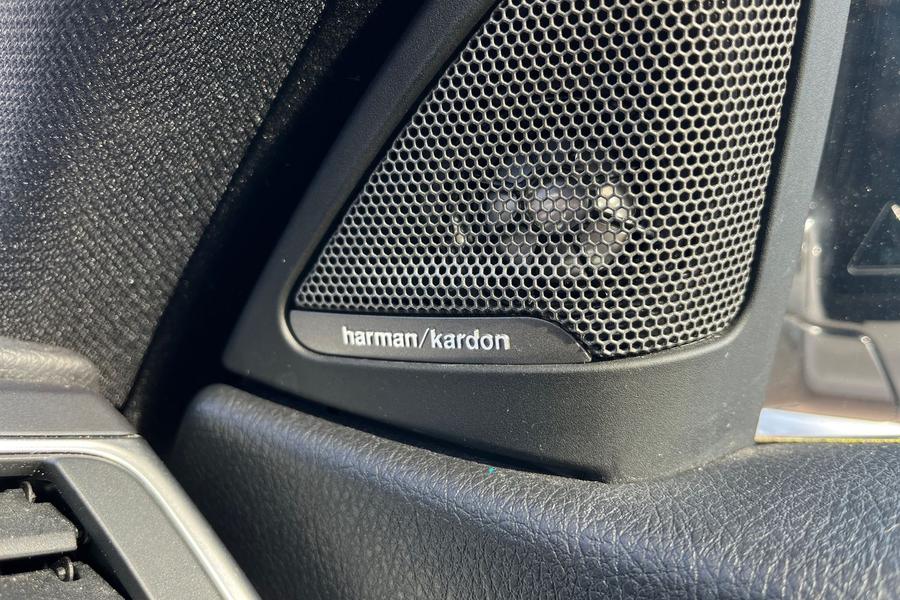 BMW M4 Photo autoimg-58d9f48bf21783880b9afe7bbc32b6703c4e2033.jpg