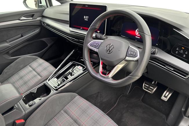 VOLKSWAGEN Golf Photo 6