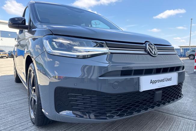 VOLKSWAGEN Caddy Photo 21