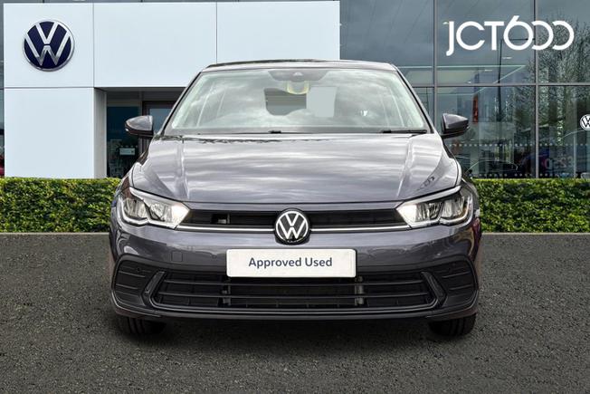 VOLKSWAGEN Polo Photo 8