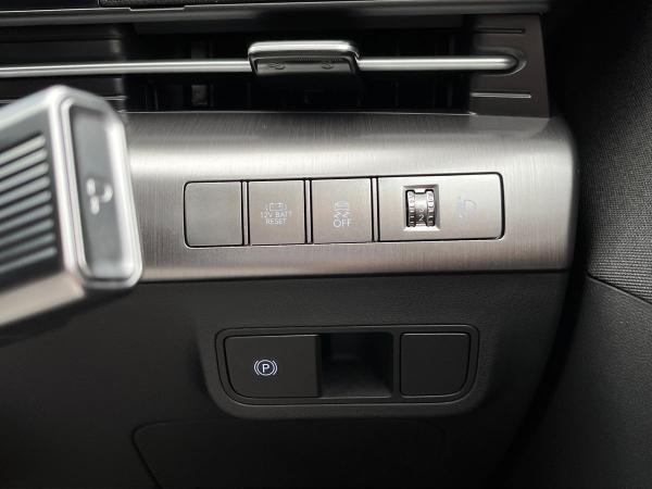 Hyundai KONA Photo autoimg-58e6f9544b8658fe942cccb5c9ca193e4bc9778d.jpg