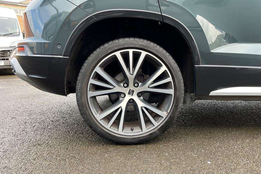 SEAT ATECA Photo autoimg-58e77e55d86e0996d2d8566703138f14f2bdaa0c.jpg