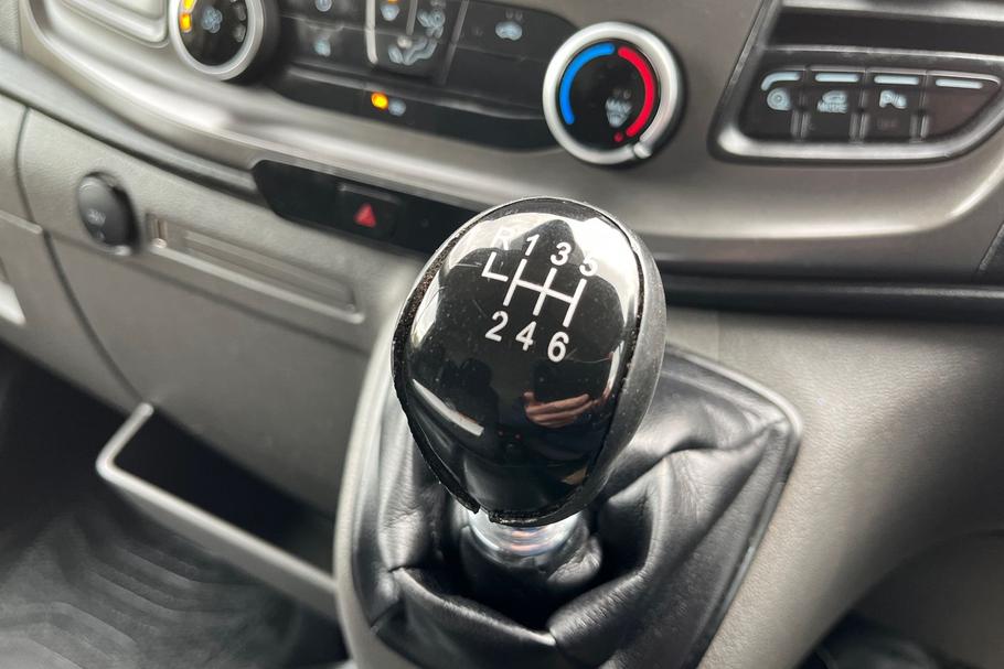 Used FORD TRANSIT HN71OMK 19