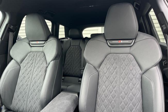 Audi Q6 Photo 21