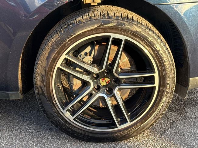 PORSCHE Macan Photo 22