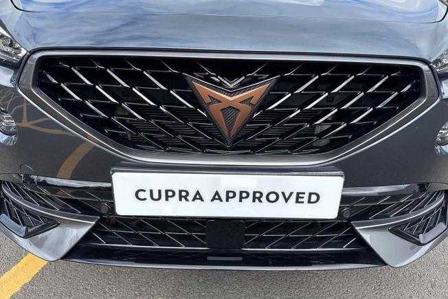 CUPRA Formentor Photo 35