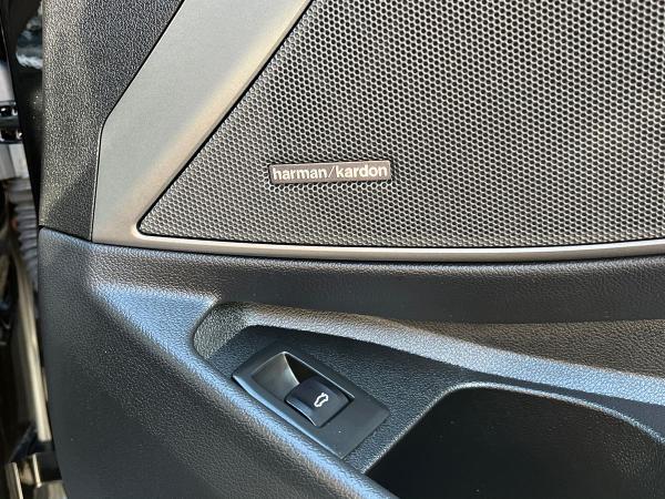 BMW 3 Series Photo autoimg-59001055b82fb572a065dd61e767bf9f4d53dd54.jpg