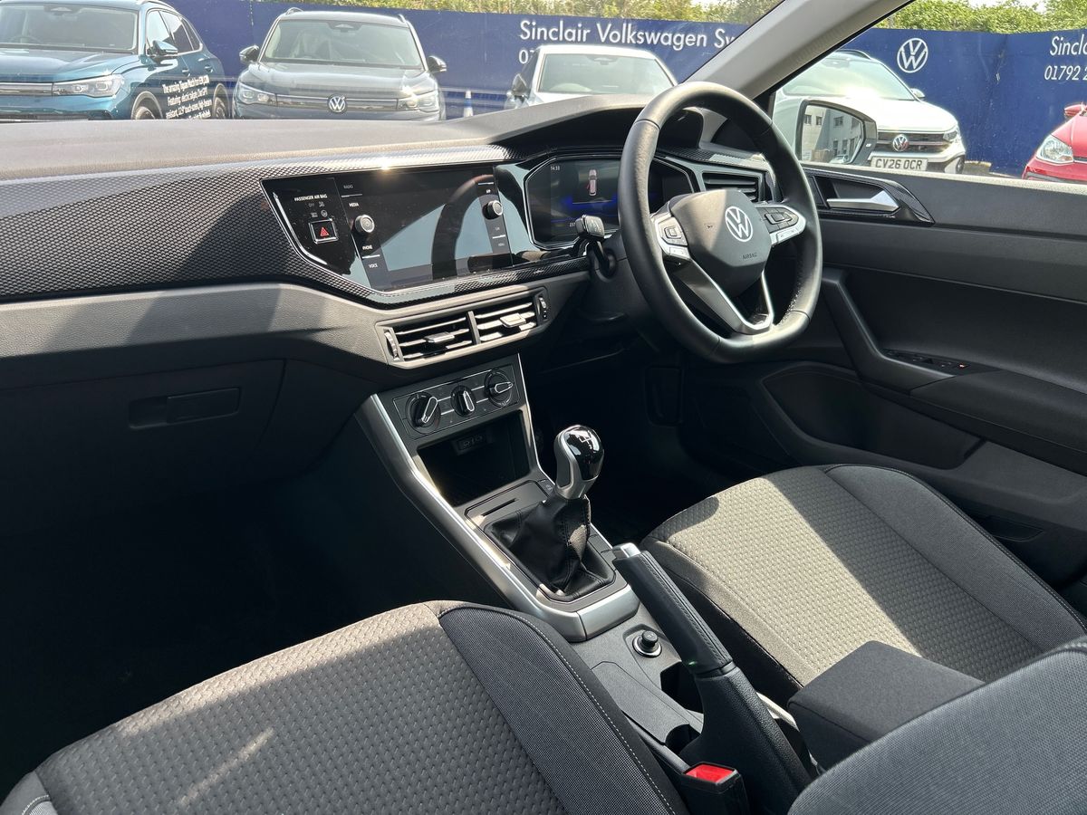 Volkswagen Polo Photo autoimg-5900e9da2ebe6652b9b9006ebe876432abbf755d.jpg