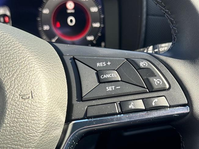 NISSAN Juke Photo 17