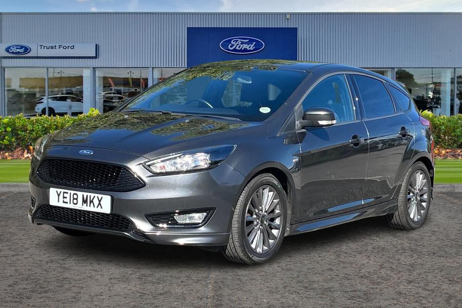 Ford Focus Photo autoimg-59026e3cd6f018bb9fc82314087a55457e623a3d.jpg