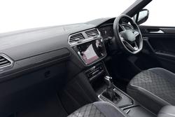 Volkswagen Tiguan Photo 2